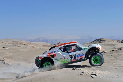 MOTORSPORT - DAKAR PERU CHILE ARGENTINA  2013 - STAGE 4 / ETAPE 4 - NAZCA (PER) TO AREQUIPA (PER) - 08/01/2013 - PHOTO : DPPI - 
316 CHABOT RONAN ( FRANCE ) PILLOT GILLES ( FRANCE ) - SMG - TOYS MOTORS - SMG - ACTION