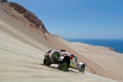 MOTORSPORT - DAKAR PERU CHILE ARGENTINA  2013 - STAGE 3 / ETAPE 3 - PISCO  (PER) TO NAZCA (PER) - 07/01/2013 - PHOTO : FREDERIC LE FLOC'H / DPPI - 
316 CHABOT RONAN ( FRANCE ) PILLOT GILLES ( FRANCE ) - SMG - TOYS MOTORS - SMG - ACTION