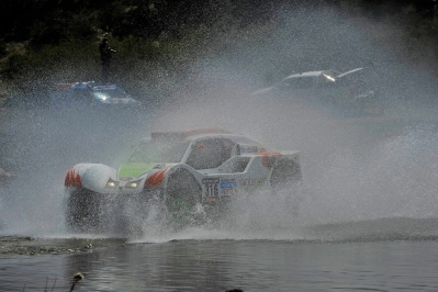 MOTORSPORT - DAKAR PERU CHILE ARGENTINA  2013 - STAGE 10 / ETAPE 10 - CORDOBA (ARG) TO LA RIOJA (ARG) - 15/01/2013 - PHOTO : DPPI - 
316 CHABOT RONAN ( FRANCE ) PILLOT GILLES ( FRANCE ) - SMG - TOYS MOTORS - SMG - ACTION
