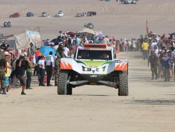 263329_399681320117136_413600430_n