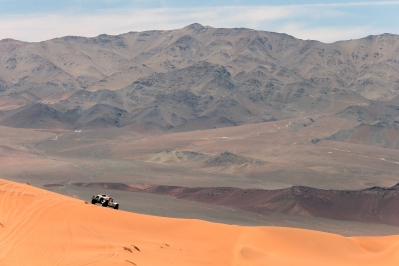 MOTORSPORT - DAKAR PERU CHILE ARGENTINA  2013 - STAGE 12 / ETAPE 12 - FIAMBALA (ARG) TO COPIAPO (CHI) - 17/01/2013 - PHOTO : FRANÃOIS FLAMAND / DPPI - 
316 CHABOT RONAN ( FRANCE ) PILLOT GILLES ( FRANCE ) - SMG - TOYS MOTORS - SMG - ACTION