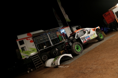 MOTORSPORT - DAKAR PERU CHILE ARGENTINA  2013 - STAGE 13 / ETAPE 13 - COPIAPO (CHI) TO LA SERENA (CHI) - 18/01/2013 - PHOTO : FRANÃOIS FLAMAND / DPPI - 
316 CHABOT RONAN ( FRANCE ) PILLOT GILLES ( FRANCE ) - SMG - TOYS MOTORS - SMG - AMBIANCE