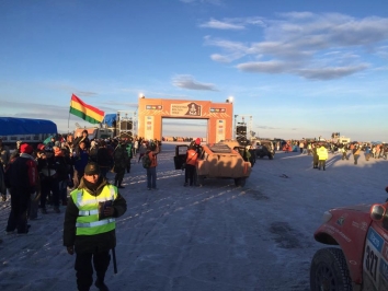 10320528_741530782598853_2340864484534084798_n