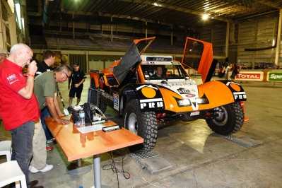CHABOT Ronan (Fra) Smg ambiance during the Dakar 2015 Argentina Bolivia Chile, Scrutineering / VÃ©rifications from January 1st to 3rd 2015 at Buenos Aires, Argentina. Photo Florent Gooden / DPPI
