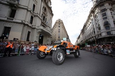 320 CHABOT Ronan (Fra) PILLOT Gilles (Fra) Smg action during the Dakar 2015 Argentina Bolivia Chile, Start Podium / Podium de DÃ©part on January 3rd 2015 at Buenos Aires, Argentina. Photo Florent Gooden / DPPI