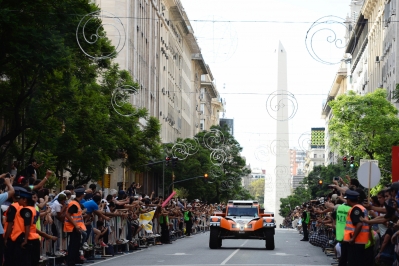320 CHABOT Ronan (Fra) PILLOT Gilles (Fra) Smg action during the Dakar 2015 Argentina Bolivia Chile, Start Podium / Podium de DÃ©part on January 3rd 2015 at Buenos Aires, Argentina. Photo Eric Vargiolu / DPPI