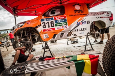 12509578_977686575651355_307410817116743520_n