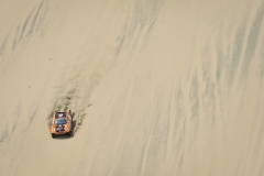 316 CHABOT RONAN (FRA) Legende, PILLOT GILLES (FRA) Legende, TOYOTA Hilux, auto, car, action during the Dakar 2018, Stage 1 Lima to Pisco, Peru, on january 6 - Photo DPPI