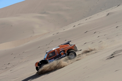 320 CHABOT Ronan (Fra) PILLOT Gilles (Fra) Smg action during the Dakar 2015 Argentina Bolivia Chile, Stage 4 / Etape 4 -  Chilecito to Copiapo on January 7th 2015 at Chilecito, Argentina. Photo Eric Vargiolu / DPPI
