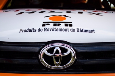 toys-motors-hilux-dakar-2002