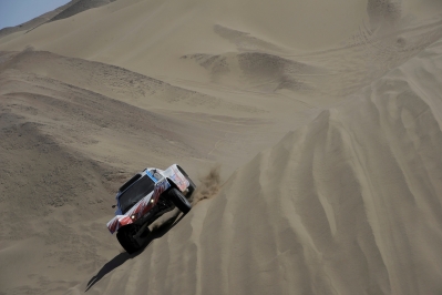 AUTO - DAKAR 2011 RACE PART 1