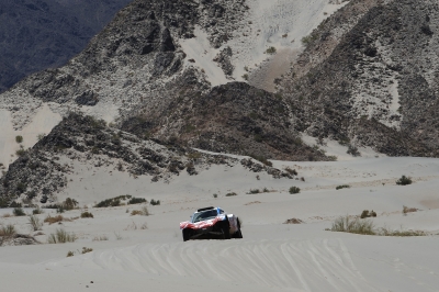 AUTO - DAKAR 2011 RACE PART 2