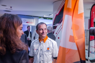 toys-motors-hilux-dakar-1370